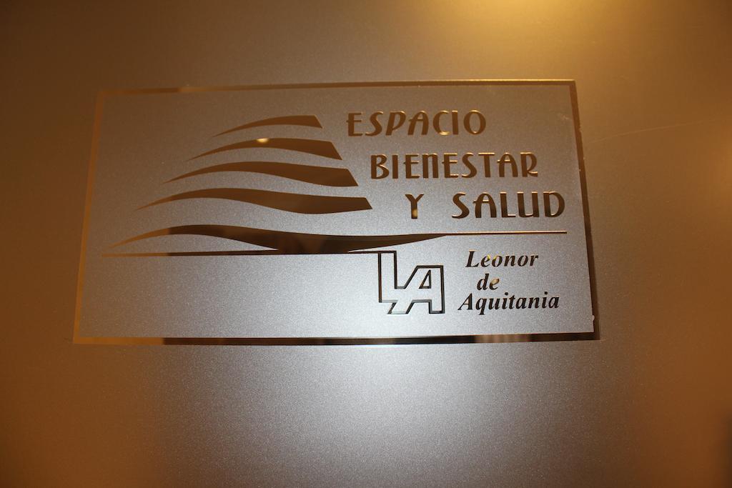 Hotel Leonor De Aquitania Cuenca  Pokoj fotografie