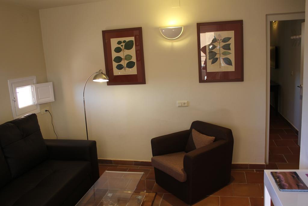 Hotel Leonor De Aquitania Cuenca  Pokoj fotografie