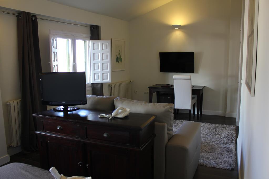 Hotel Leonor De Aquitania Cuenca  Pokoj fotografie